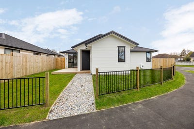 /international/nz/fairfield-lower-hutt-city-380066095320/