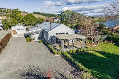 /international/nz/95-kereru-road-maraekakaho-hastings-380066096397/