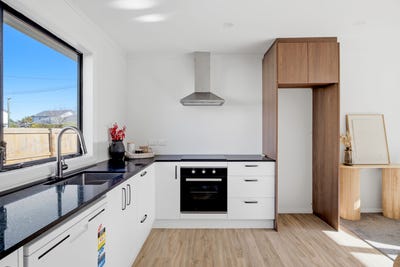 /international/nz/14-ealing-street-northcote-canterbury-380066123006/