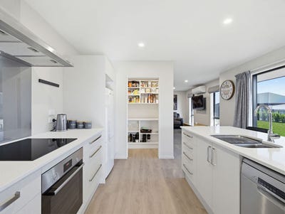 /international/nz/32-collisson-street-leeston-selwyn-380066097328/