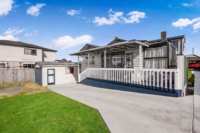 /international/nz/manurewa-manukau-city-380066179136/