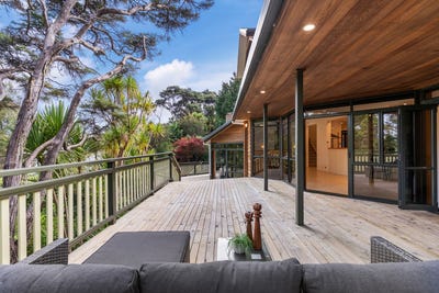 /international/nz/9-the-knoll-greenhithe-north-shore-city-380066124508/