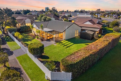 /international/nz/99-riverside-road-orewa-rodney-380066176928/