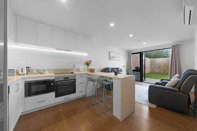 /international/nz/4-te-puketoka-lane-mangere-manukau-city-380066077127/