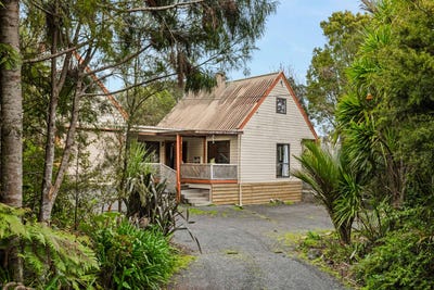 /international/nz/1099-scenic-drive-north-swanson-waitakere-city-380066177008/