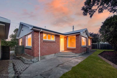 /international/nz/93-gayhurst-road-dallington-christchurch-city-380066118558/