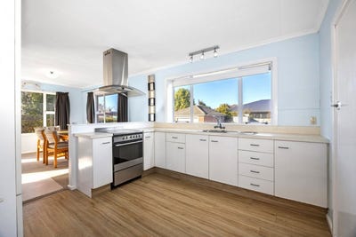 /international/nz/320-greers-road-bishopdale-christchurch-city-380066176080/