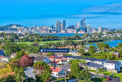 /international/nz/aramoana-avenue-devonport-north-shore-city-380066082299/