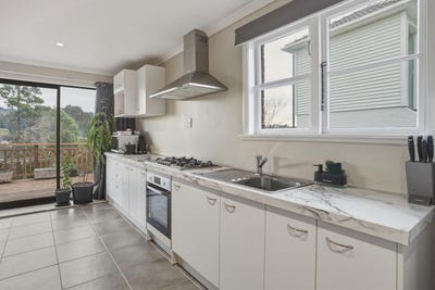 /international/nz/10-derby-street-green-island-dunedin-city-380066177191/