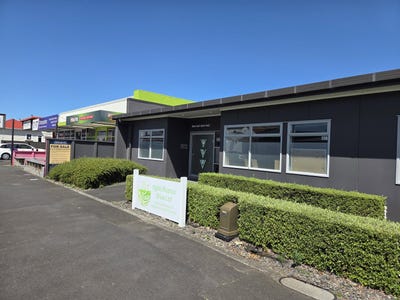 /international/nz/61-victoria-street-hawera-south-taranaki-380066146260/