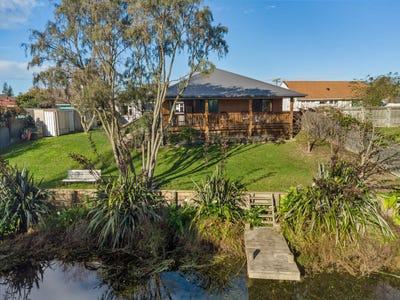 /international/nz/62-lucas-street-riversdale-marlborough-380066121232/