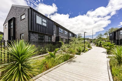 /international/nz/14-yozin-road-swanson-waitakere-city-380066080456/