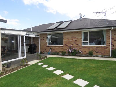 /international/nz/reefton-buller-380066114801/