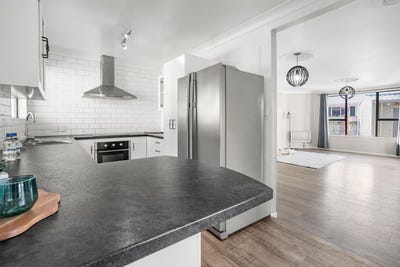 /international/nz/birchville-upper-hutt-city-380066179273/