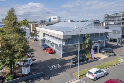 /international/nz/240-tristram-street-hamilton-central-hamilton-city-380066146683/