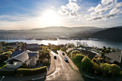 /international/nz/8-connell-street-waverley-south-taranaki-380066179583/