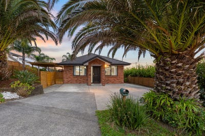 /international/nz/henderson-waitakere-city-380066095925/