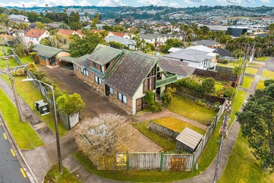 /international/nz/758-east-coast-road-oteha-north-shore-city-380066103966/