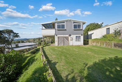 /international/nz/14-ocean-view-road-port-waikato-franklin-380066124395/