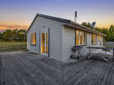 /international/nz/231-hokio-sand-road-levin-horowhenua-380066117202/