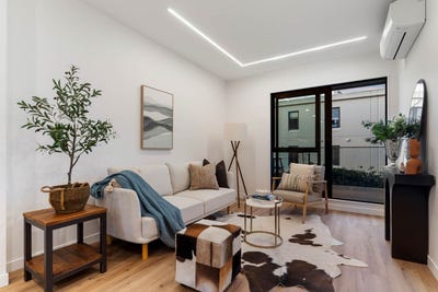/international/nz/takapuna-north-shore-city-380066118060/