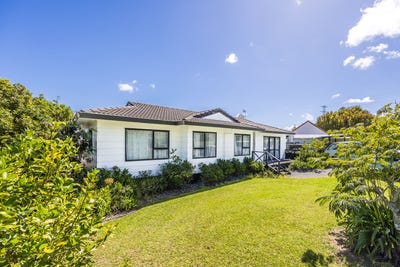 /international/nz/9-crail-court-totara-heights-manukau-city-380066098973/
