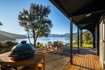 /international/nz/448-tamuakawawe-bay-pelorus-sounds-marlborough-380066174809/
