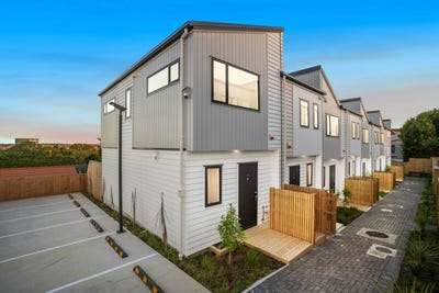 /international/nz/60-hamlin-road-mount-wellington-auckland-city-380066175170/
