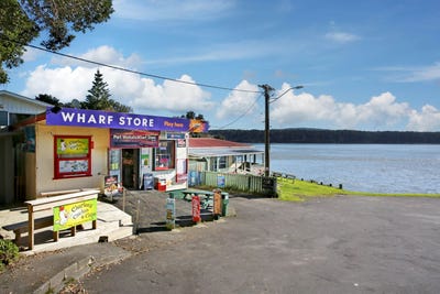 /international/nz/10-tuakau-bridge-port-waikato-road-port-waikato-franklin-380066178071/