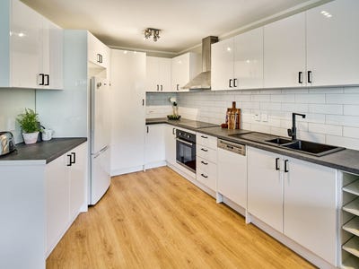 /international/nz/1-arawa-road-hataitai-wellington-city-380066112728/