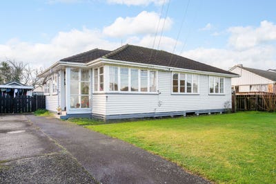 /international/nz/8-spenser-road-enderley-hamilton-city-380066099997/