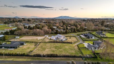 /international/nz/14-koppens-road-tamahere-waikato-380066109636/