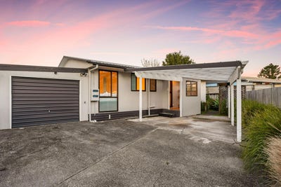 /international/nz/11-cyril-crescent-west-harbour-waitakere-city-380066179603/