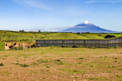 /international/nz/hawera-south-taranaki-380066102618/