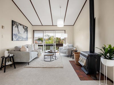 /international/nz/33-garthwood-road-hillcrest-hamilton-city-380066093967/