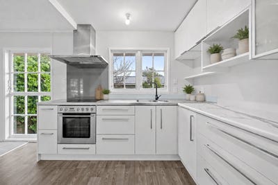 /international/nz/89-norana-road-timberlea-upper-hutt-city-380066102491/