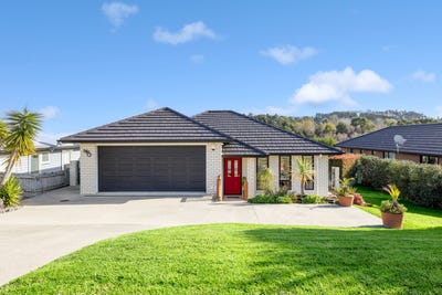 /international/nz/4-hewson-drive-snells-beach-rodney-380066168769/