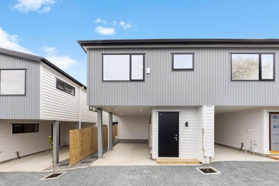 /international/nz/butterworth-drive-glendene-waitakere-city-380066082022/