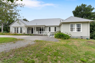 /international/nz/61-hillcrest-street-solway-masterton-380066109178/