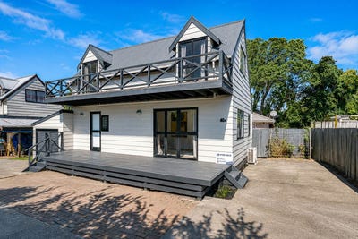 /international/nz/mangere-east-manukau-city-380066180714/
