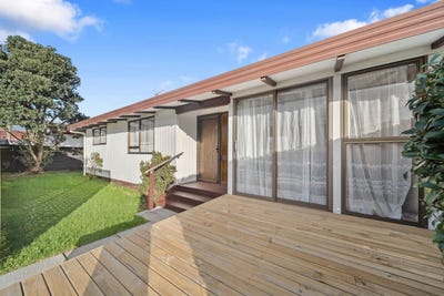 /international/nz/38-south-street-papakura-auckland-380066078281/