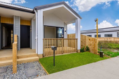 /international/nz/14-ihi-place-karaka-wellington-city-380066172248/