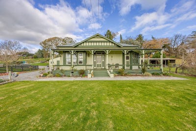 /international/nz/waipukurau-and-surrounds-central-hawkes-bay-380066124203/