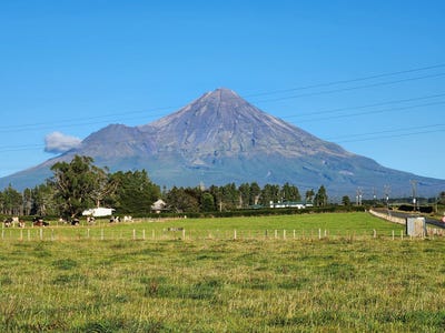 /international/nz/stratford-taranaki-380066108947/