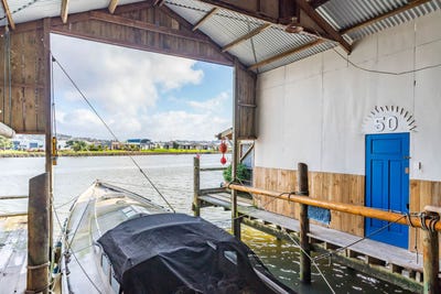 /international/nz/riverside-whangarei-380066083689/