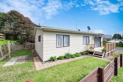 /international/nz/paraparaumu-kapiti-coast-380066162071/