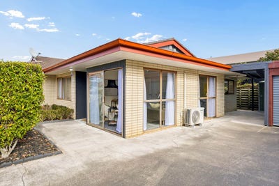 /international/nz/698-mt-albert-road-royal-oak-auckland-city-380066177059/