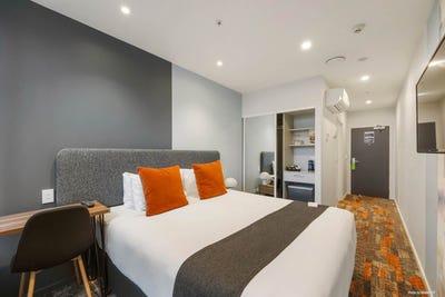 /international/nz/epsom-auckland-city-380066112040/