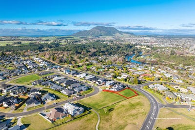 /international/nz/64-huka-heights-drive-rangatira-park-taupo-380066102905/