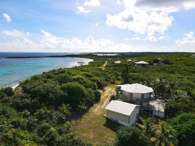 /international/bs/oceanview-home-w-garage-long-island-long-island-310000001884/